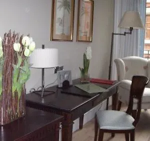 Hotell Durval Puerta De Alcala 4*