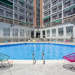 Residencia Universitaria Vallehermoso Apartamento *