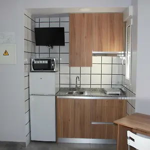 Usera Apartahotel 2*
