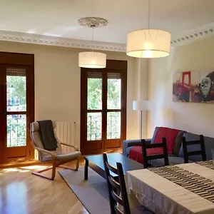 Luxury Retiro - Gutenberg * Madrid