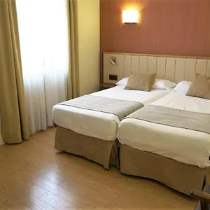 Hotel Condes