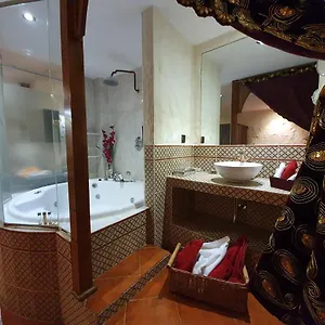 Alaia Holidays Gran Via Apartment