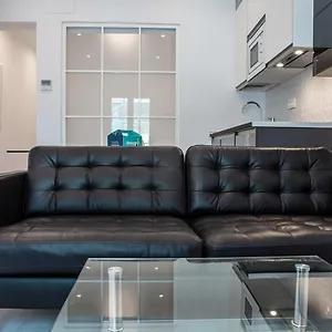 Apartment Modern 3 Bedroom In La Latina 10 Minutes To Metro Madrid