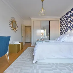 Apartment Homeabout Puerta Del Sol Premium *