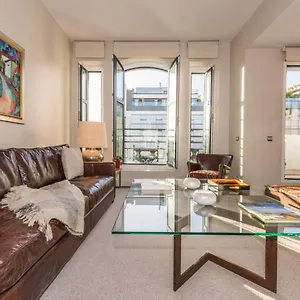 Serrano I Apartment Madrid