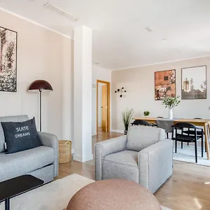 Aparthotel Limehome Calle De Don Ramon De La Cruz Madrid