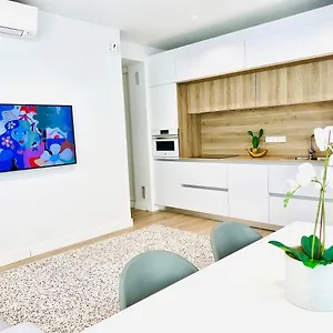 Loft Near Real Stadium Apartment