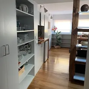 Impresionante Apartamento En Malasana Madrid