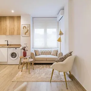 Minty - Martin Heros Apartment