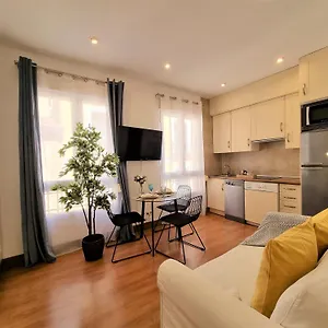 Apartment Molina - La Latina