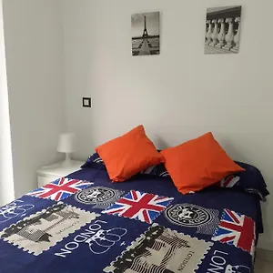 Zafiro Apartment *