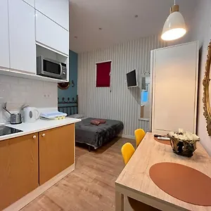 Rodas Centro Apartment