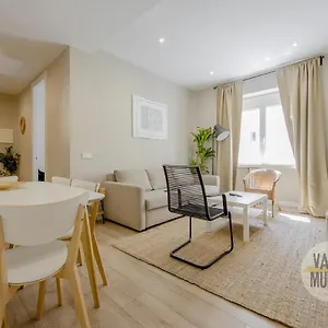Cool Piso De 3hab En El Centro De Madrid/la Latina Apartment