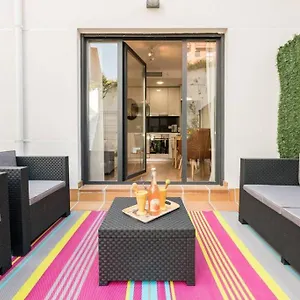 Chamberi Con Jardin C By Regalatemadrid Apartment *