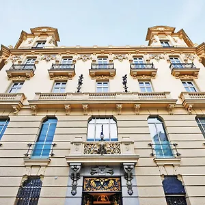 Hotel Urso & Spa, A Small Luxury Of The World