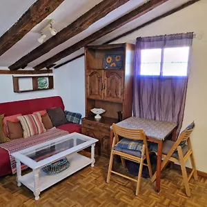Apartment Santa Ana, Buhardilla En La Latina Dos Madrid