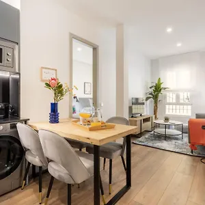 Apartment Cozy Ground-floor For 4 In Chamberi Quevedo V Madrid