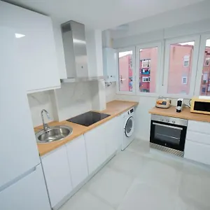 Apartamento 12 De Octubre, Almendrales Apartment