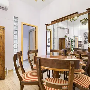 Apartment Charming Tirso De Molina I *
