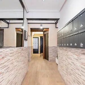 Homestay Bedroom Center