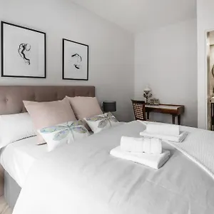 Luxury And Cozy- 2 Bedrooms 2 Bathrooms -mintystay- Herradores