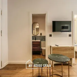 Apartment Myhousespain - Moderno Apartamento En El Centro Madrid