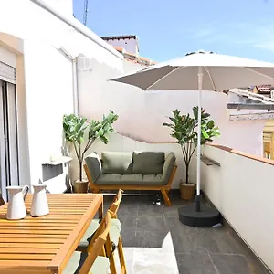 For You Apartamento De Dos Con Terraza En El Corazon De Malasana Ecl4ºa * Madrid