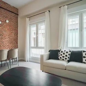 Apartment Modern Apartment-2bedrooms 1bath-cuatro Caminos Madrid