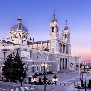 Apartment Gran Via Plaza Parking Silva Madrid