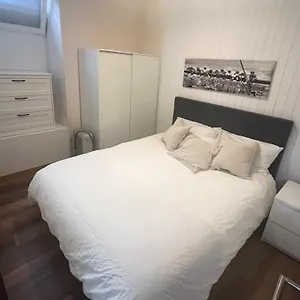 Apartment Bajo En Centro *