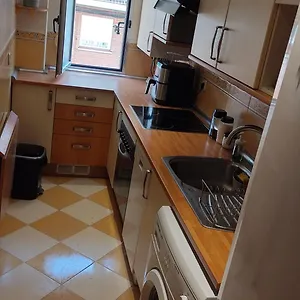 Habitacion Individual Con Bano Y Cocina Compartida Madrid