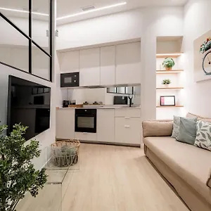 Charming La Almudena Apartment Madrid