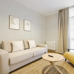 Dobo Madrid Justicia Apartment *