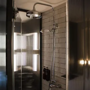 Letoh Letoh Gran Vía 3*