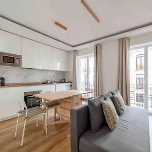 Piso Luminoso En Barrio De Salamanca 2 Hab 2 Bano Apartment Madrid