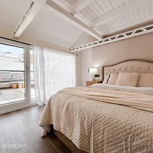 Luxe At The Clouds Of Madrid! Atico C Fuencarral