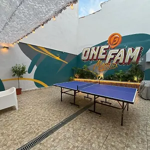 Onefam Ostello *