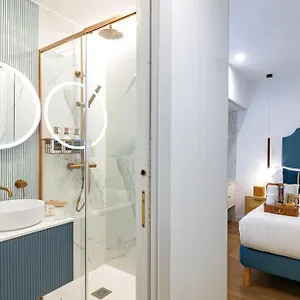 Apartment Rest In The Heart Of Madrid