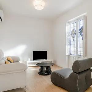 3 Bedrooms 3 Bathrooms Furnished - Salamanca - Modern And Bright - Mintystay Madrid