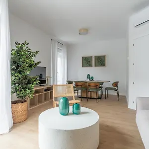 Apartment Stylish -4bedrooms 2bathrooms-salamanca
