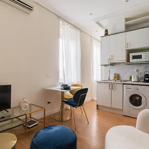 Apartment Cozy Aparrtament-1bedroom 1bathroom-malasana *