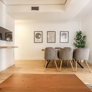 Apartment Reformados 6 Personas En Lavapies Alquiler Temporal