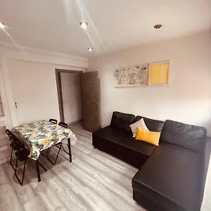 Privadas Apartment Madrid