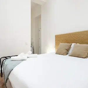4- Hotel-style In Puerta Del Sol Apartment *