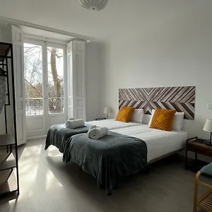 Estudio Alcalaretiro Apartment