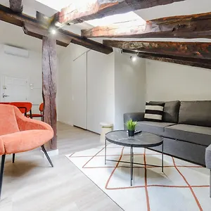 Guestready - Industrial Gem Near Plaza De Espana Apartment Madrid