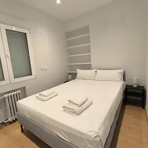 Chamartin - Modern & Comfortable