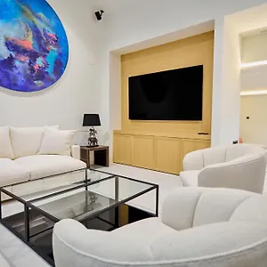 Holiday home Espectacular Casa 9 Pax Bernabeu *