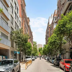 Apartment Elegance & Comfort In Chamberi- 1a *