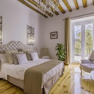 Oriente Palace Lejlighedshotel 3*